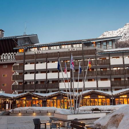 Th La Thuile - Planibel Hotel Екстер'єр фото