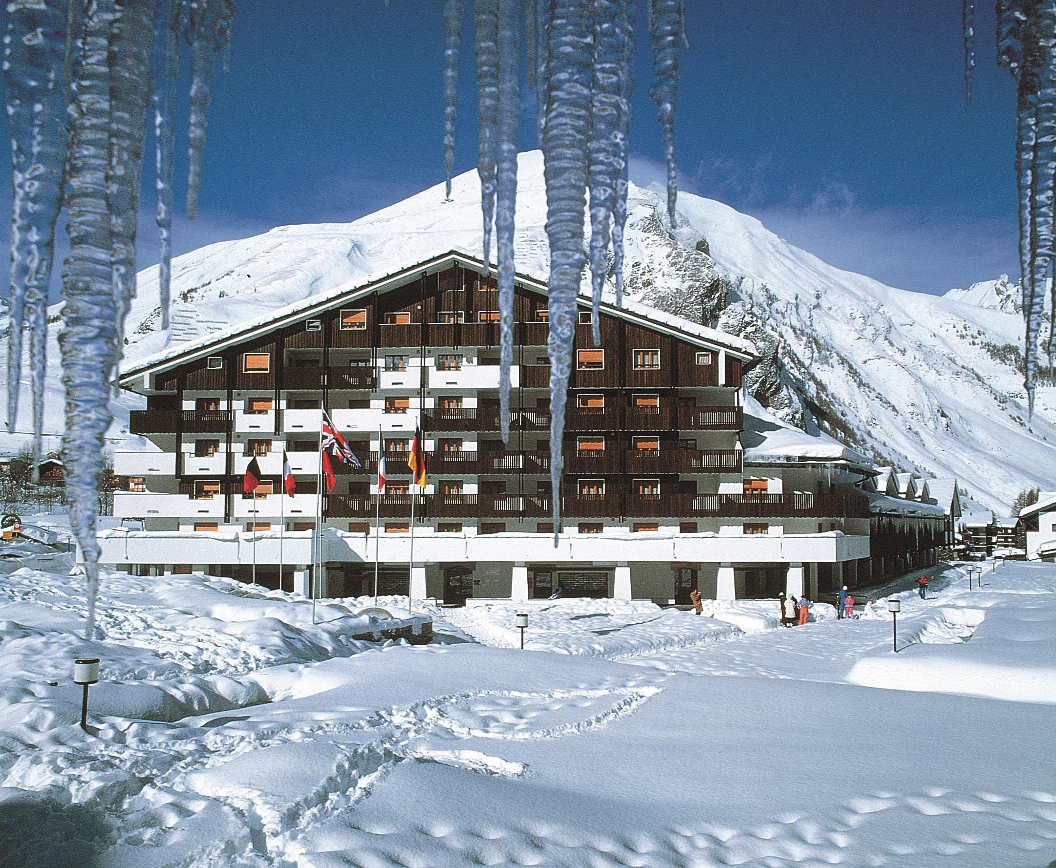 Th La Thuile - Planibel Hotel Екстер'єр фото