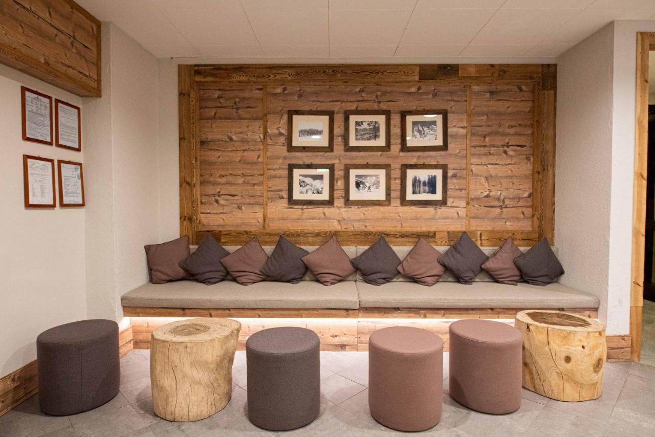Th La Thuile - Planibel Hotel Екстер'єр фото