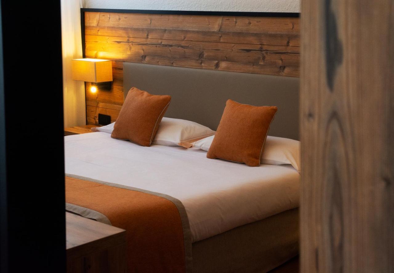 Th La Thuile - Planibel Hotel Екстер'єр фото