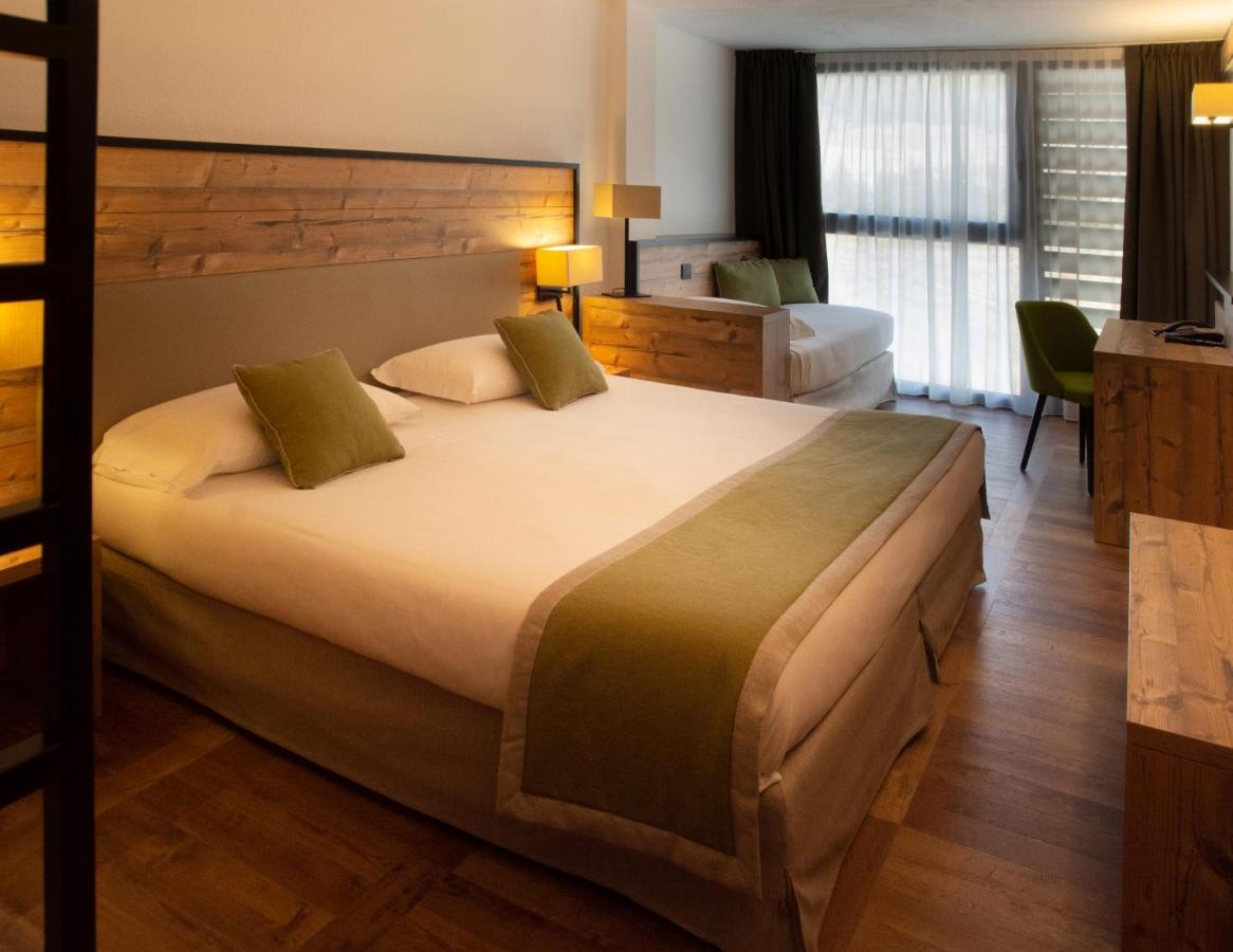 Th La Thuile - Planibel Hotel Екстер'єр фото