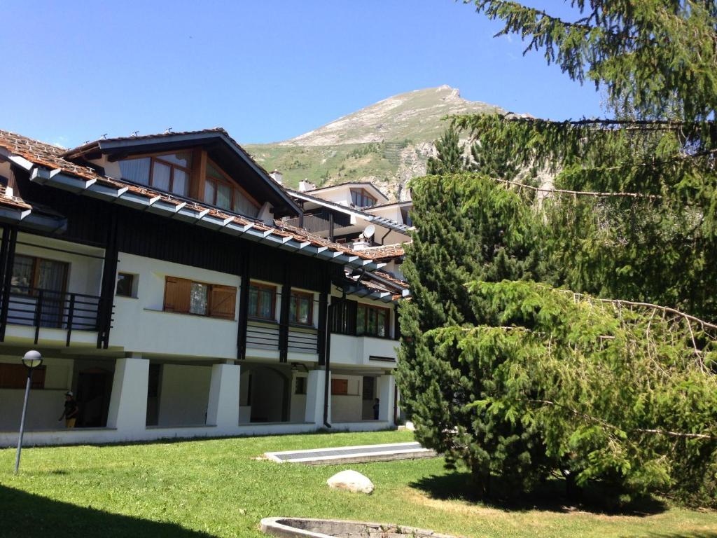 Th La Thuile - Planibel Hotel Екстер'єр фото